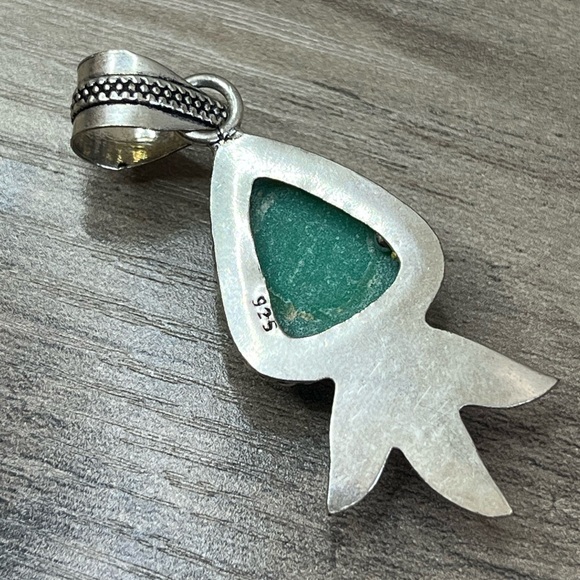 Gorgeous Chrysocolla Gemstone and 925 Sterling Silver 2" Drop Pendant Necklace - Picture 6 of 6